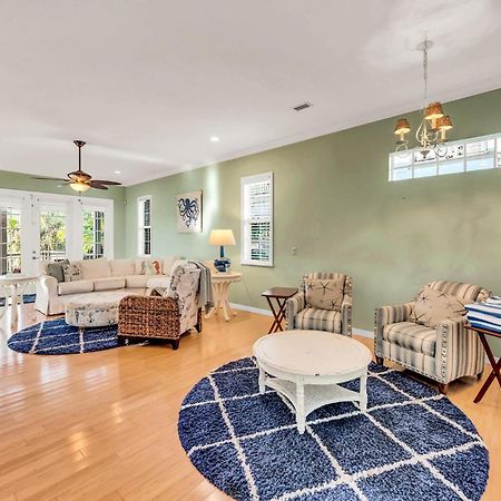 Villa Flip Flops And Fish Tales Anna Maria Esterno foto