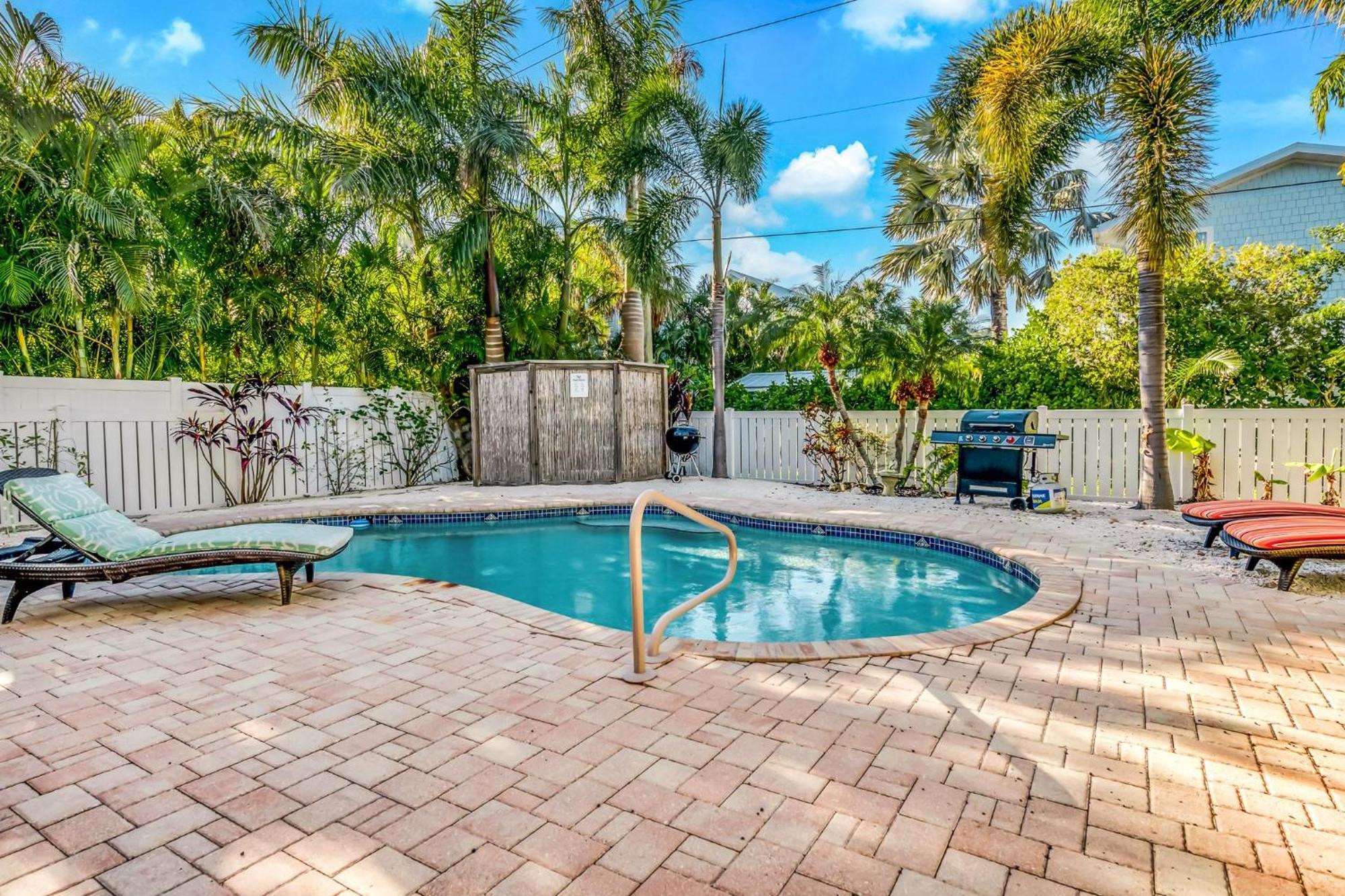 Villa Flip Flops And Fish Tales Anna Maria Esterno foto